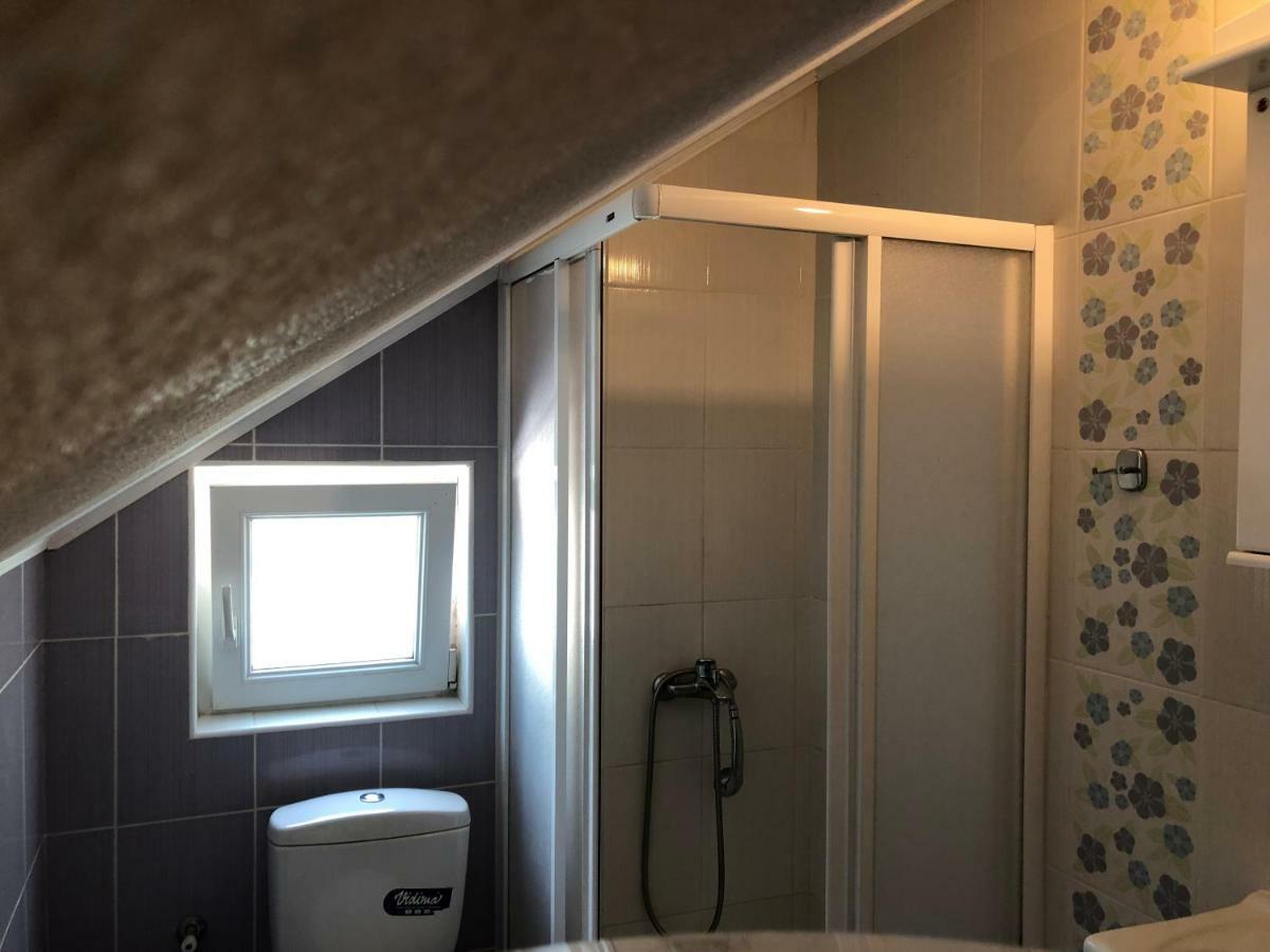 Apartman Nina2 リサン エクステリア 写真