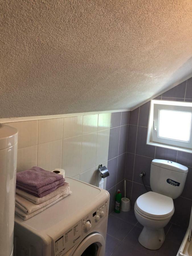 Apartman Nina2 リサン エクステリア 写真